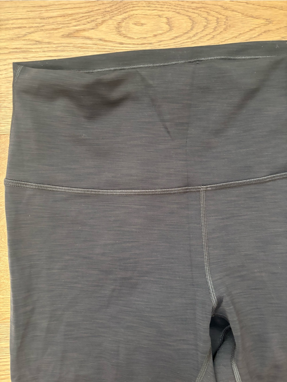 Lululemon Heather Gray Leggings View 2